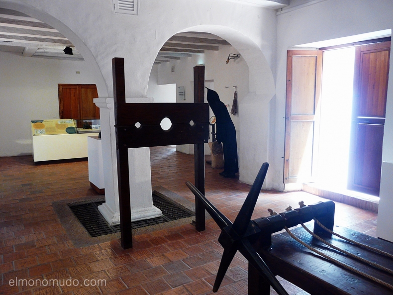 instrumentos tortura. palacio de la inquisición. cartagena de indias.colombia