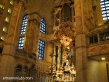 frauenkirche-interior-retablo-columnas-derecha
