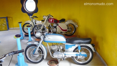 museo de la moto y el coche clasico.hervas.caceres.
