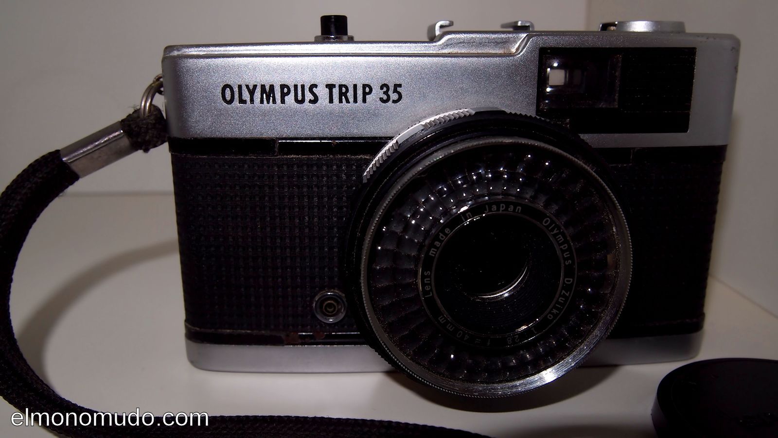 olympus-trip-35-antes-01