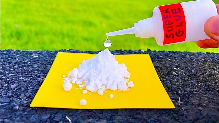 Super Glue con bicarbonato